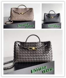 Picture of Bottega Veneta Handbags _SKUfw184060725fw